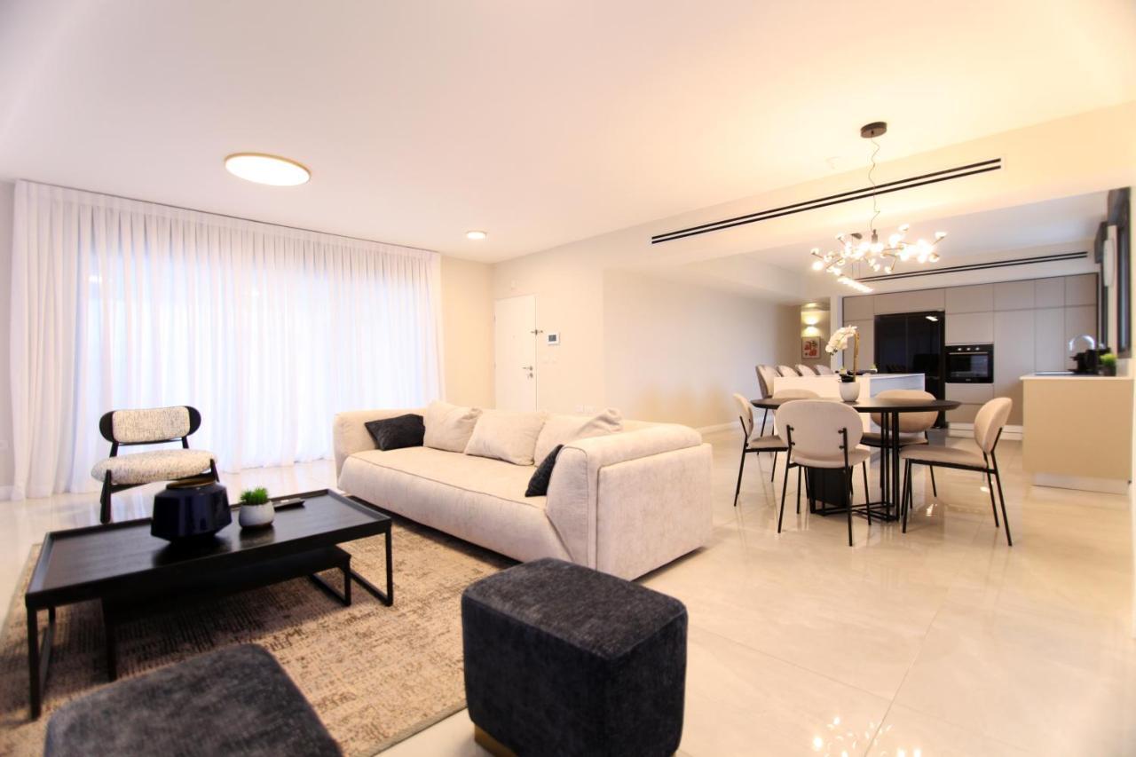 Mini Penthouse Near The Beach Netanya Eksteriør bilde